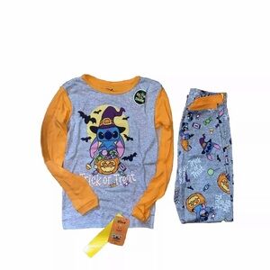 New Girl’s (10) Disney Stitch Halloween —Glow In The Dark. NWT.